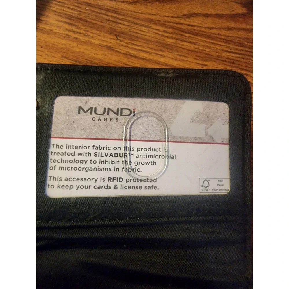 Vintage Mundi Black Woven Vegan Leather Flap Wallet Trifold NWT